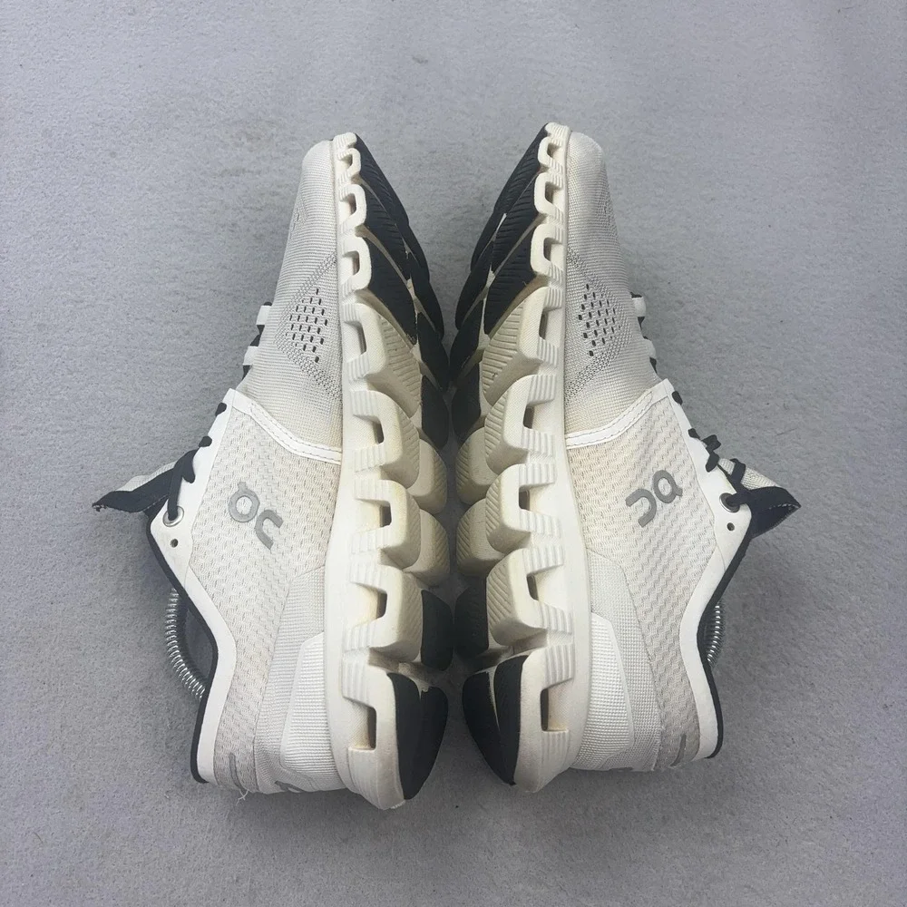 On Cloud Shoes Womens Size 8.5 White CloudTec Running Sneakers Athletic Mesh
